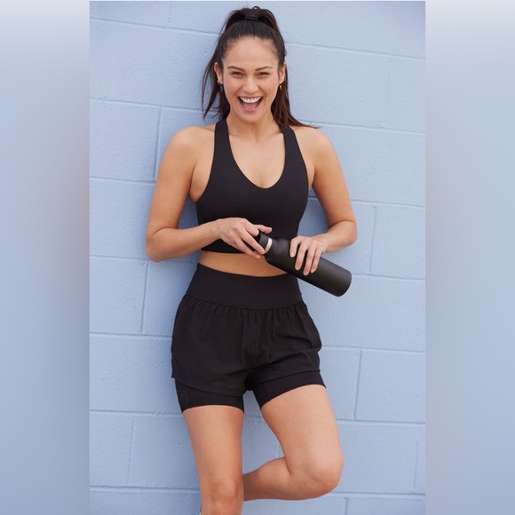 NWOT Spanx Get Moving Double Layer Shorts SizeS/P $118 - Picture 6 of 8